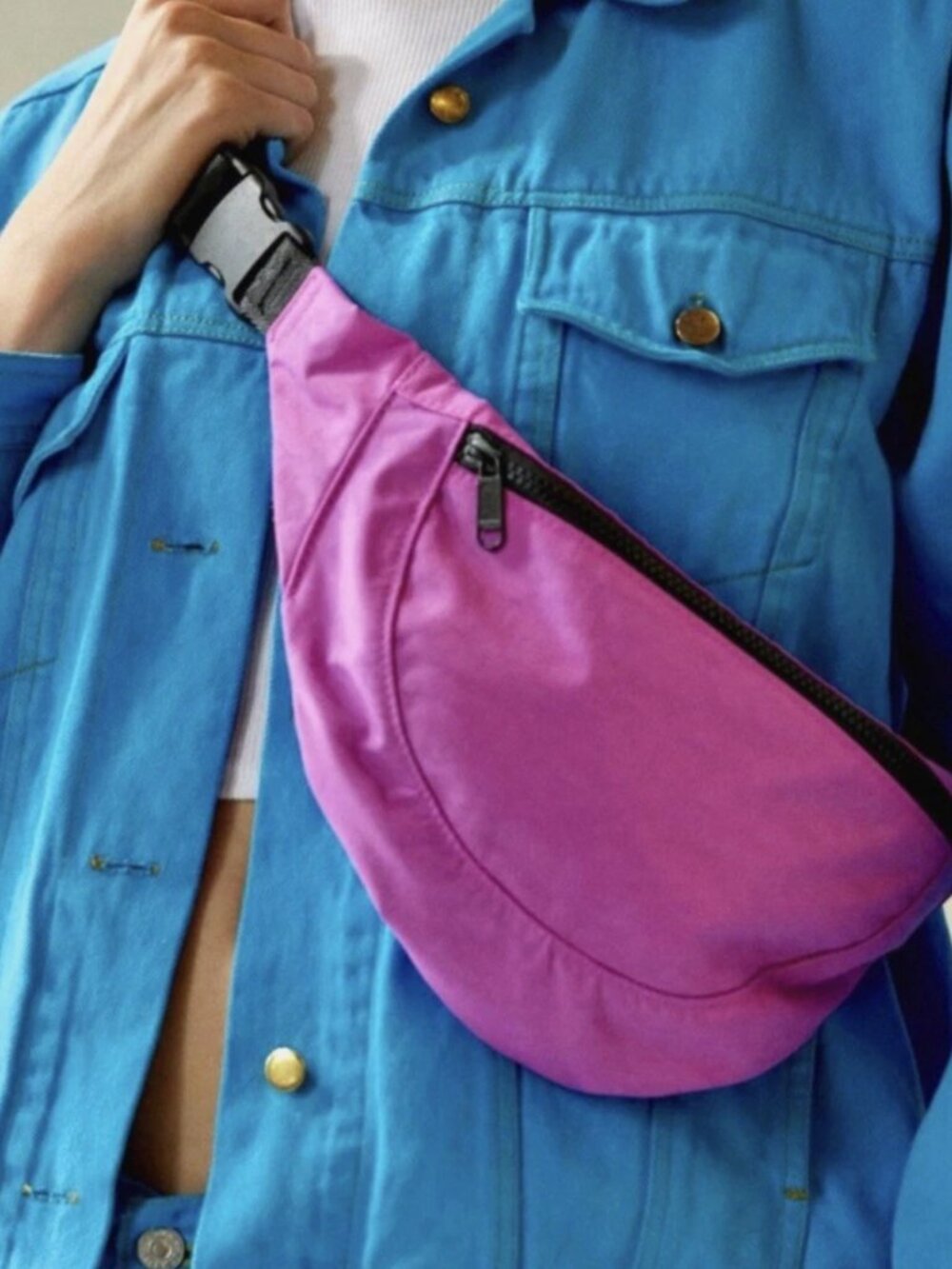 Baggu rare Extra Pink crossbody bag fanny pack new without tags